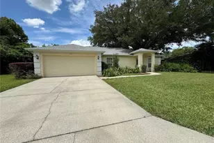 1014 NE 22nd Ave, Ocala, FL 34470 - Photo 1