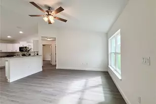 2545 SW Breezy Point Dr, Dunnellon, FL 34431 - Photo 7