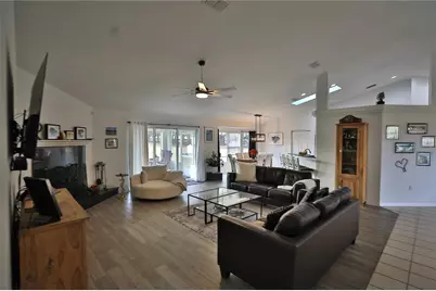 20462 SW 36th Street, Dunnellon, FL 34431 - Photo 9