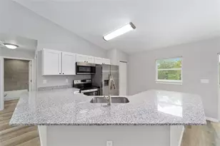 24144 NW Water Oak Ave, Dunnellon, FL 34431 - Photo 5