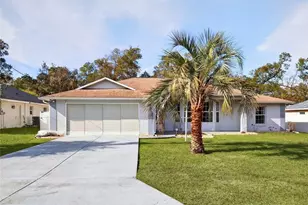 902 NE 130th Terrace, Silver Springs, FL 34488 - Photo 1