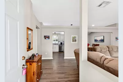 902 NE 130th Terrace, Silver Springs, FL 34488 - Photo 5