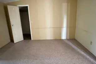 1832 W Schwartz Blvd, Lady Lake, FL 32159 - Photo 9