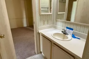 1832 W Schwartz Blvd, Lady Lake, FL 32159 - Photo 7