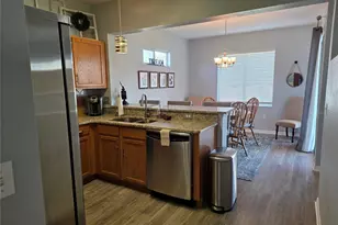 13185 SE 93rd Terrace Rd, Summerfield, FL 34491 - Photo 9