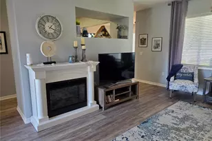 13185 SE 93rd Terrace Rd, Summerfield, FL 34491 - Photo 7