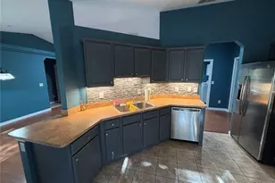 13014 NE 5th Pl, Silver Springs, FL 34488 - Photo 17