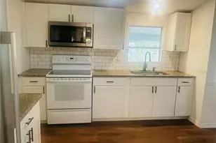 1875 NE 128th Pl, Anthony, FL 32617 - Photo 13