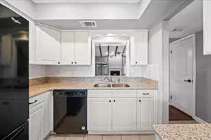 3824 NE 19th St Cir, Ocala, FL 34470 - Photo 17