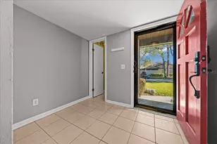 3824 NE 19th St Cir, Ocala, FL 34470 - Photo 5