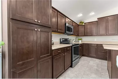 16777 SE 74 Soulliere Avenue, The Villages, FL 32162 - Photo 17