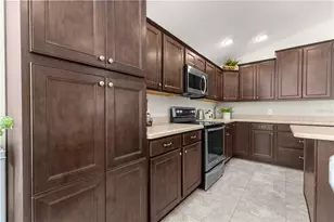 16777 SE 74th Soulliere Ave, The Villages, FL 32162 - Photo 17