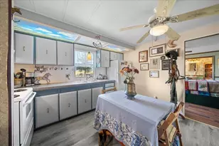 6250 SE 150th Ave, Morriston, FL 32668 - Photo 13