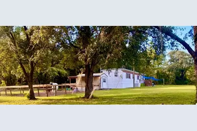 6250 SE 150th Avenue, Morriston, FL 32668 - Photo 1