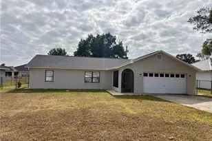 2870 SW 143rd Pl Rd, Ocala, FL 34473 - Photo 1