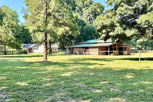 5625 NW 193rd Ln, Orange Lake, FL 32681 - Photo 17