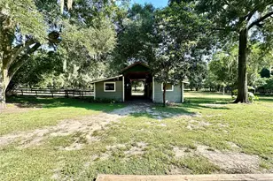 5625 NW 193rd Ln, Orange Lake, FL 32681 - Photo 17