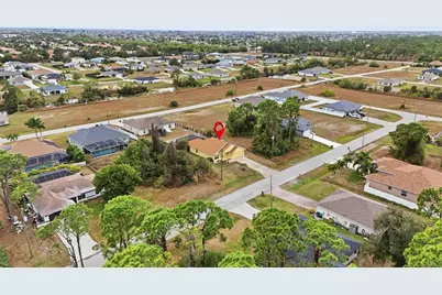1006 NE 33rd Street, Cape Coral, FL 33909 - Photo 5