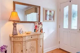 8017 SE 175th Columbia Pl, The Villages, FL 32162 - Photo 9