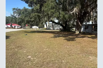 6335 SE 159th Court, Ocklawaha, FL 32179 - Photo 11