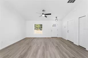 24310 NW Falcon Ave, Dunnellon, FL 34431 - Photo 19