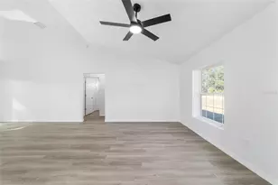 24310 NW Falcon Ave, Dunnellon, FL 34431 - Photo 17