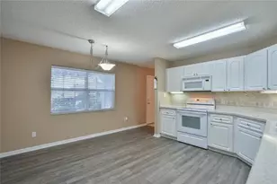 9781 SW 97th Ln, Ocala, FL 34481 - Photo 3