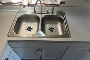 21696 SW Raintree St, Dunnellon, FL 34431 - Photo 9