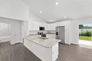 654 NE 130th Ct, Silver Springs, FL 34488 - Photo 17