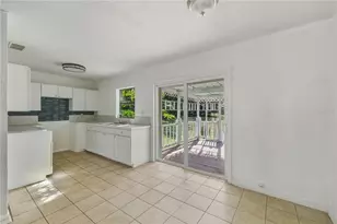1420 NE 22nd St, Ocala, FL 34470 - Photo 9