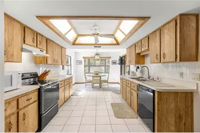 240 W Nova Place, Citrus Springs, FL 34434 - Photo 13