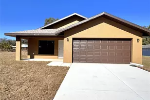 8815 E Albertson Ct, Floral City, FL 34436 - Photo 1