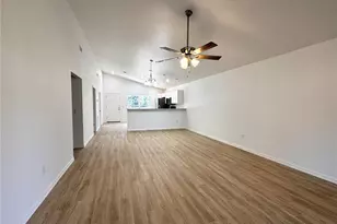 8815 E Albertson Ct, Floral City, FL 34436 - Photo 3