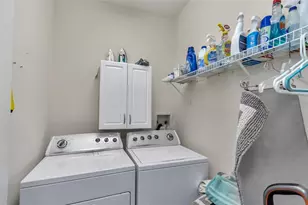 5441 Grove Mnr, Lady Lake, FL 32159 - Photo 29