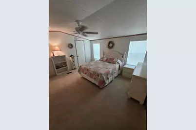 2880 Cr 426A, Lake Panasoffkee, FL 33538 - Photo 25