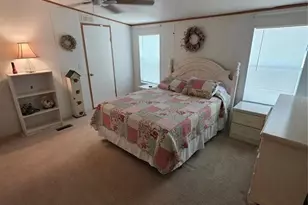 2880 Cr 426A, Lake Panasoffkee, FL 33538 - Photo 25