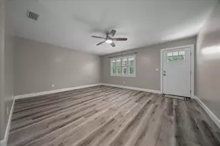 10025 NW 28th Pl, Ocala, FL 34482 - Photo 11