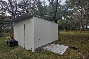 205 Little Star Rd, Hawthorne, FL 32640 - Photo 5