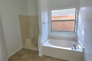 2818 NE 24th Pl, Ocala, FL 34470 - Photo 13