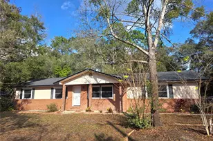 2301 NE 32nd St, Ocala, FL 34479 - Photo 1