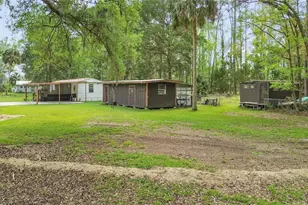 3650 SE 176th Pl, Inglis, FL 34449 - Photo 9