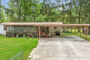 3650 SE 176th Pl, Inglis, FL 34449 - Photo 5