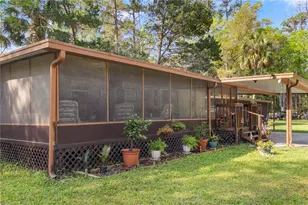 3650 SE 176th Pl, Inglis, FL 34449 - Photo 9