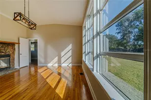 910 NE 11th Ave, Ocala, FL 34470 - Photo 11