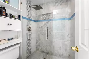 10290 Carmen Ln, Royal Palm Beach, FL 33411 - Photo 23