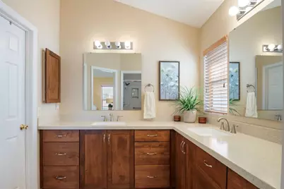 17070 SE 91st Lee Avenue, The Villages, FL 32162 - Photo 21