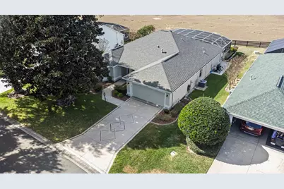 17070 SE 91st Lee Avenue, The Villages, FL 32162 - Photo 3