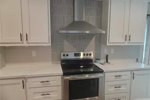 2829 N Lakefront Dr, Hernando, FL 34442 - Photo 5