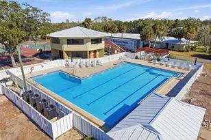 11586 W Bayshore Dr, Crystal River, FL 34429 - Photo 41