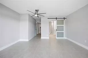 11586 W Bayshore Dr, Crystal River, FL 34429 - Photo 25